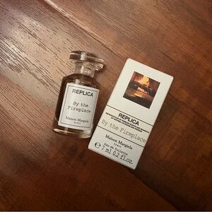 New in Box MAISON MARGIELA’ REPLICA' By the Fireplace Eau de Toilette .20 oz